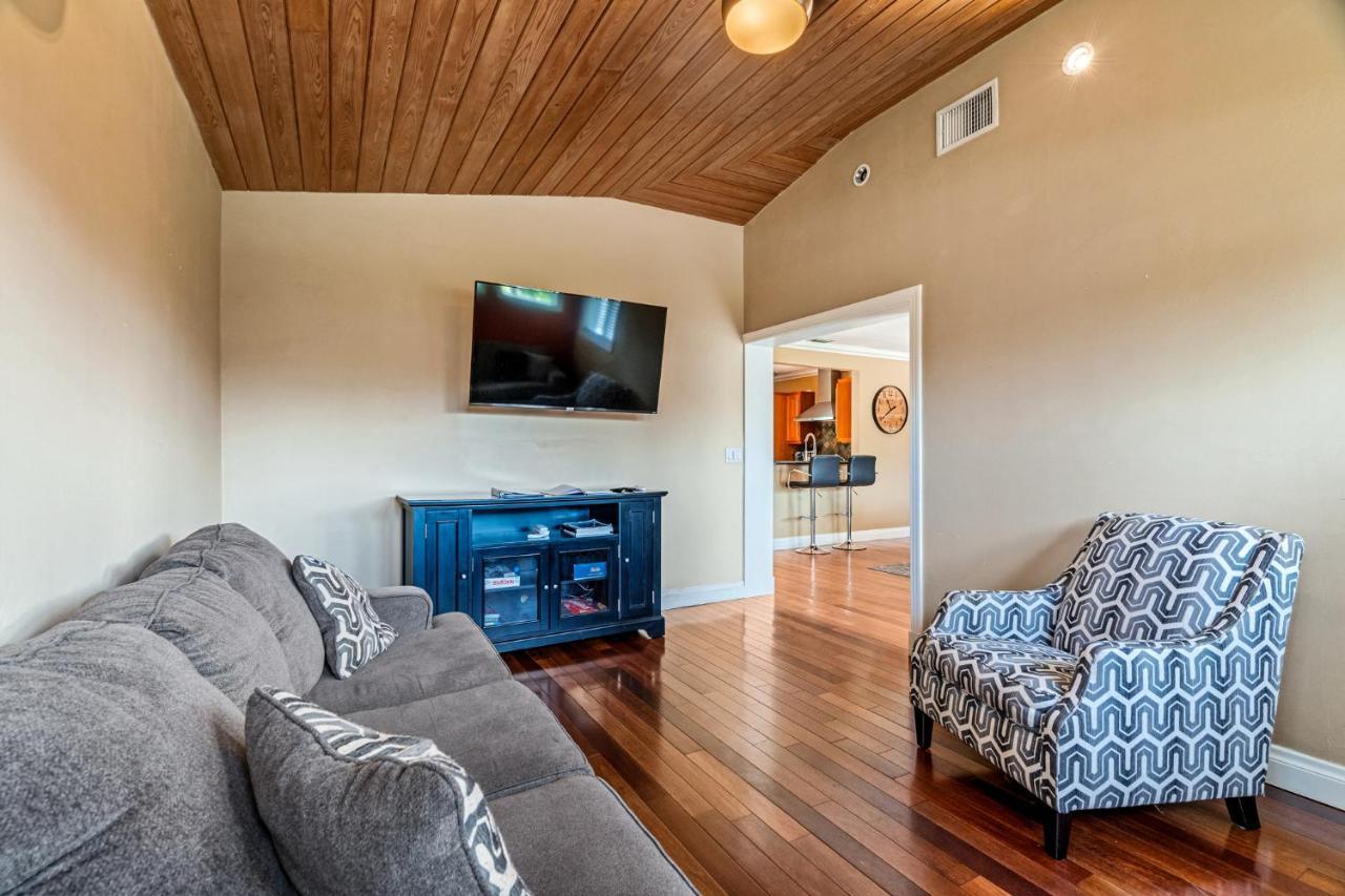 #1 Fort Lauderdale House - Heated Salt Water Pool - Private Oasis-Updated Gorgeous 3Br 3Ba - Las Olas Екстер'єр фото